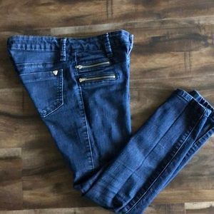 Guess size 26 blue jeans